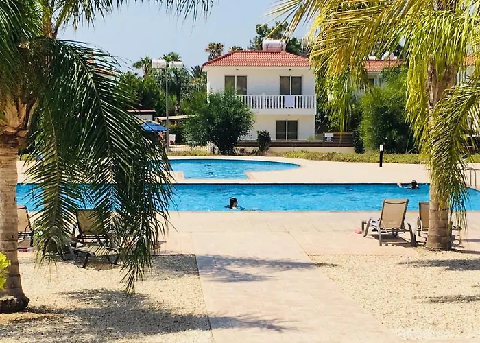 Nissi3 B1 Lovely 1bdr Ground Floor Near Nissi Beach. Apartmán